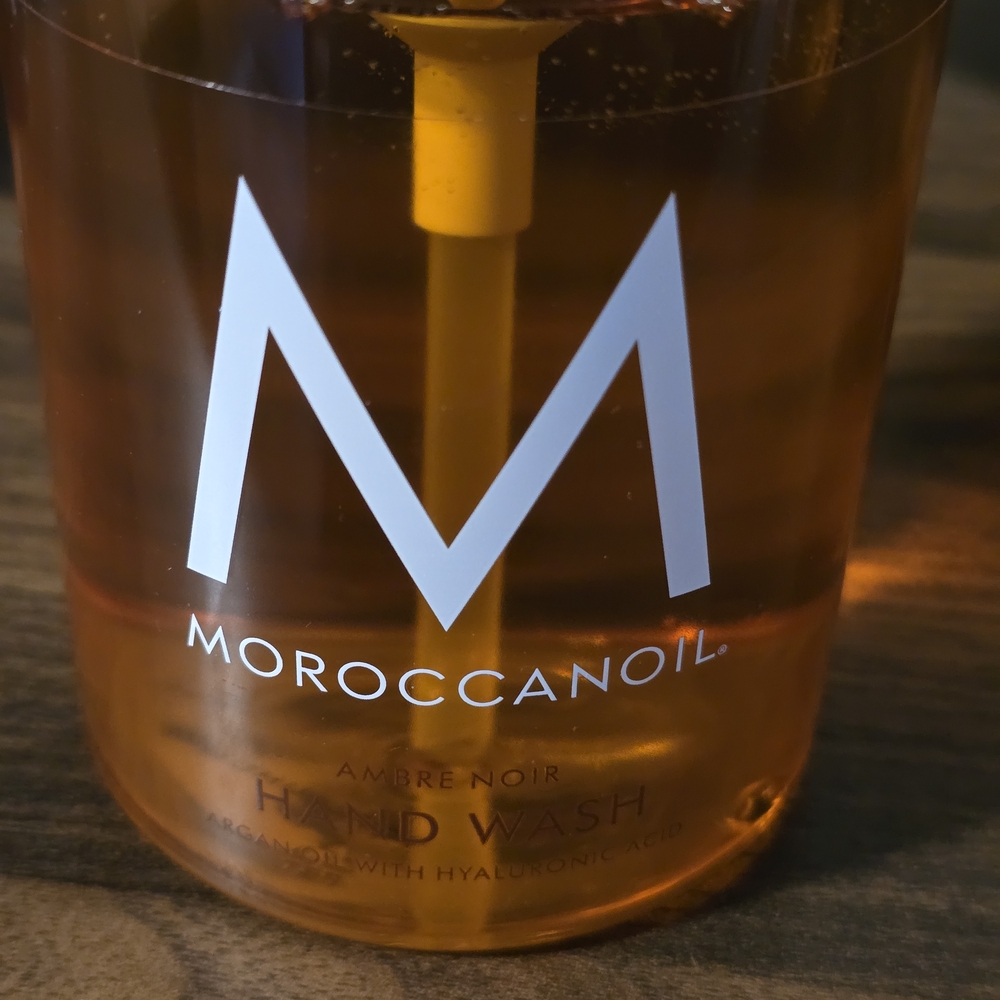 Moroccanoil Ambre Noir Hand Wash – 12.2 fl oz / 360 ml - NEW - Picture 2 of 4